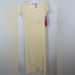 VTG Lanz of Salzburg Ivory Lace Gown Mother of the Bride Size 10 NWT Deadstock